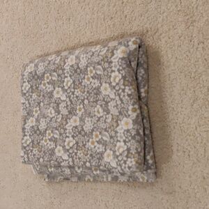 Piece Of Fleece Fabric Floral Gray Yellow & White Y2K Cottage Core Vintage Count